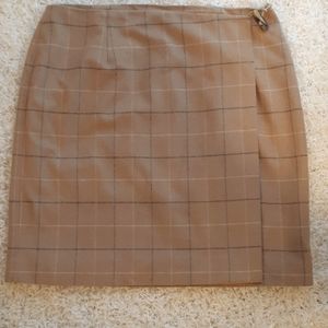 Talbots Tan Plaid Wrap Around Skirt with Toggle Button